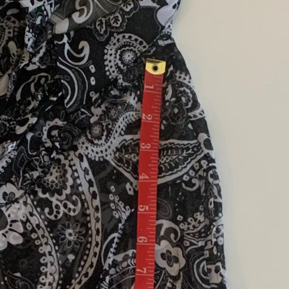 EUC Notations Sheer Long Sleeve Black/White Button Down Blouse Size Small - Picture 11 of 12